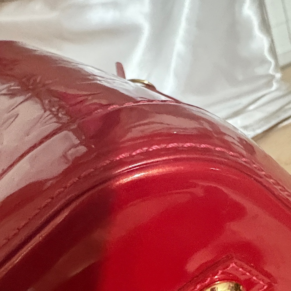 Louis Vuitton Red Patent Vernis Alma Satchel - Picture 7 of 14